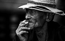 品牌的帽子是需要时间编织的